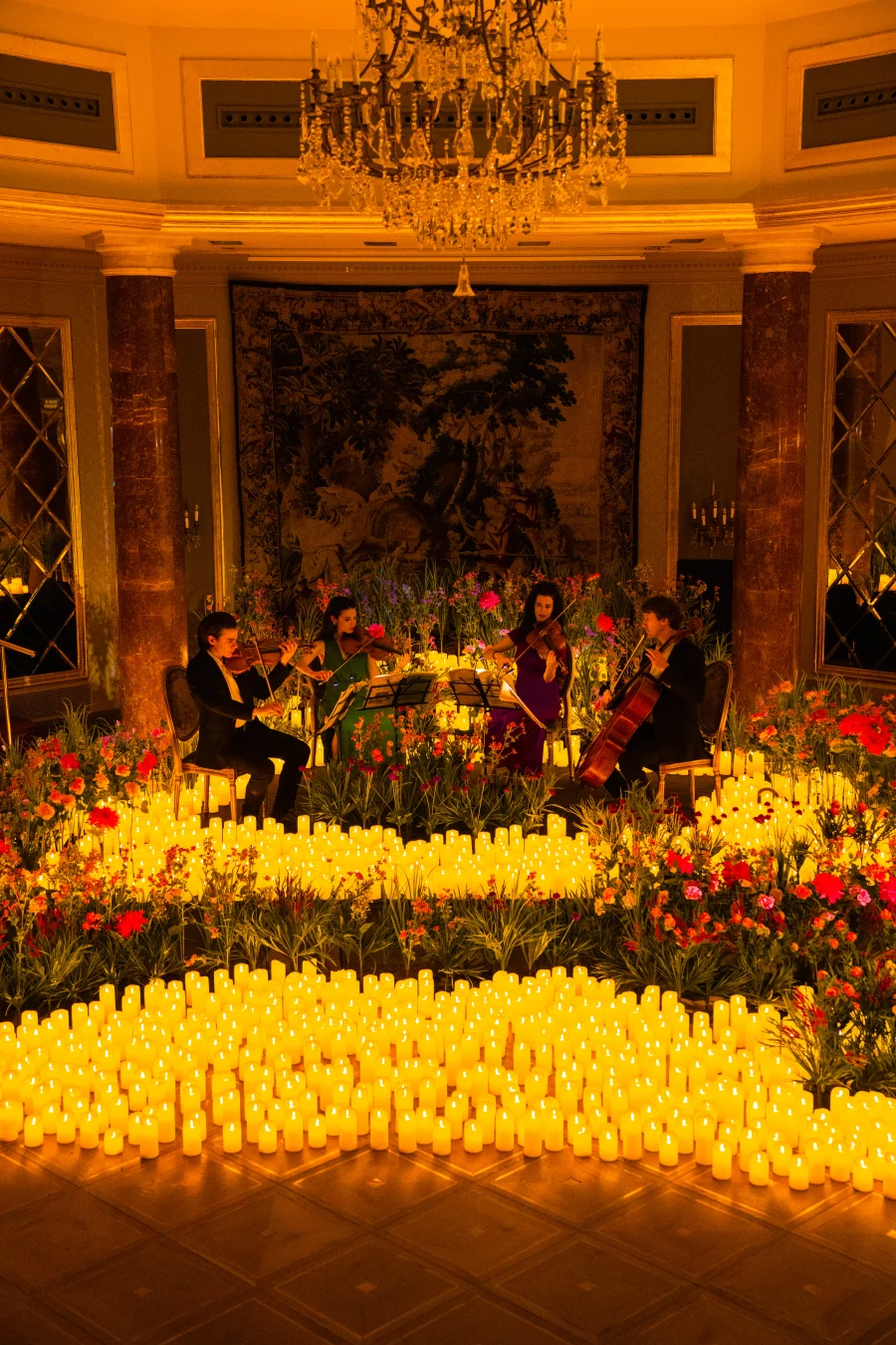 Gallery Candlelight