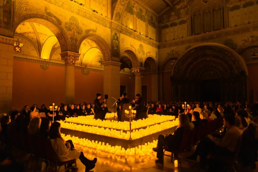 Candlelight Concerts: Disney Love Songs