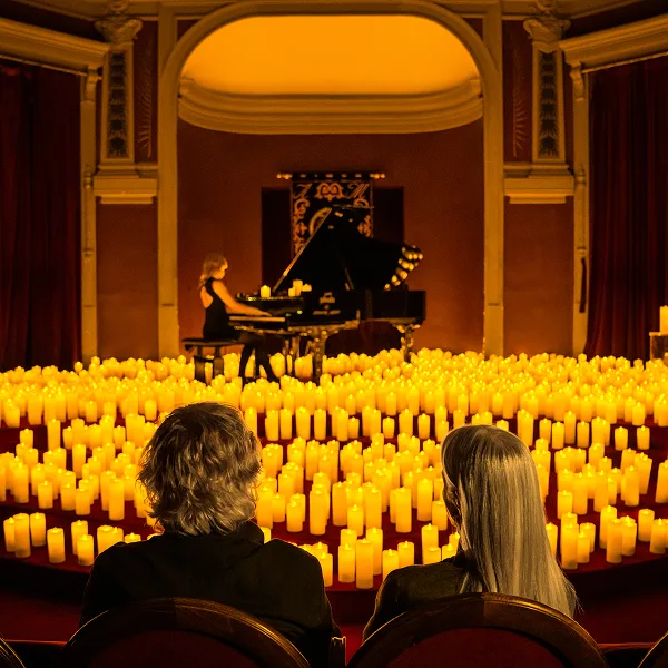 Gallery Candlelight